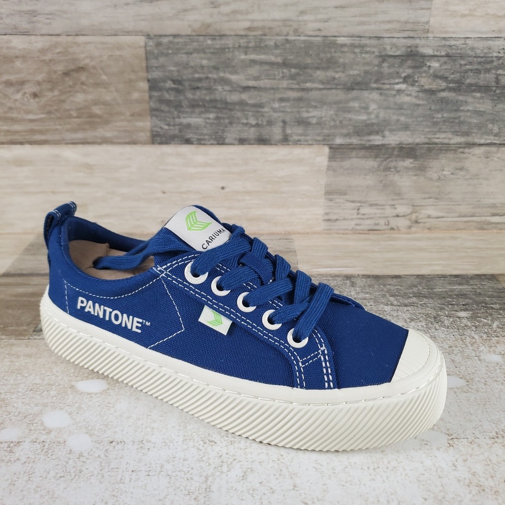 Cariuma‎ OCA Low Shoes Sz 5 Pantone Navy Peony Canvas Lace Up Sneaker